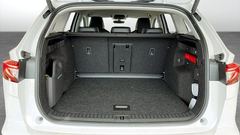 Skoda Enyaq bild 9