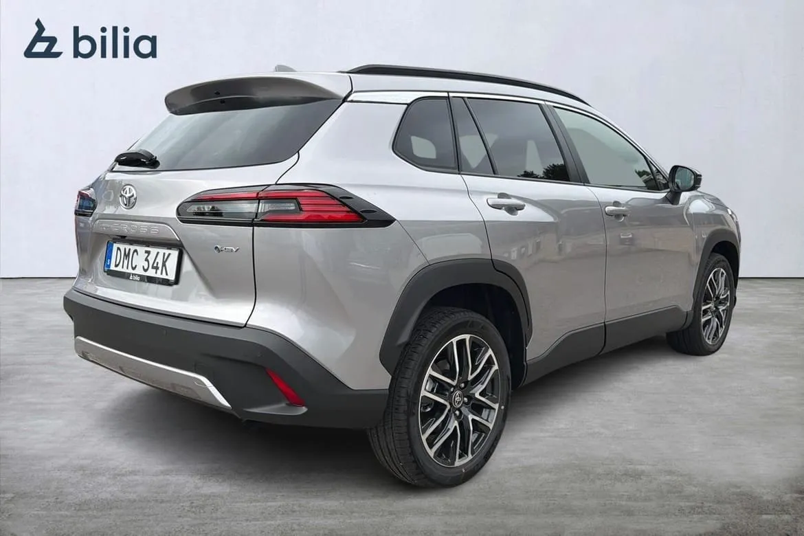 Vehicle image 18
