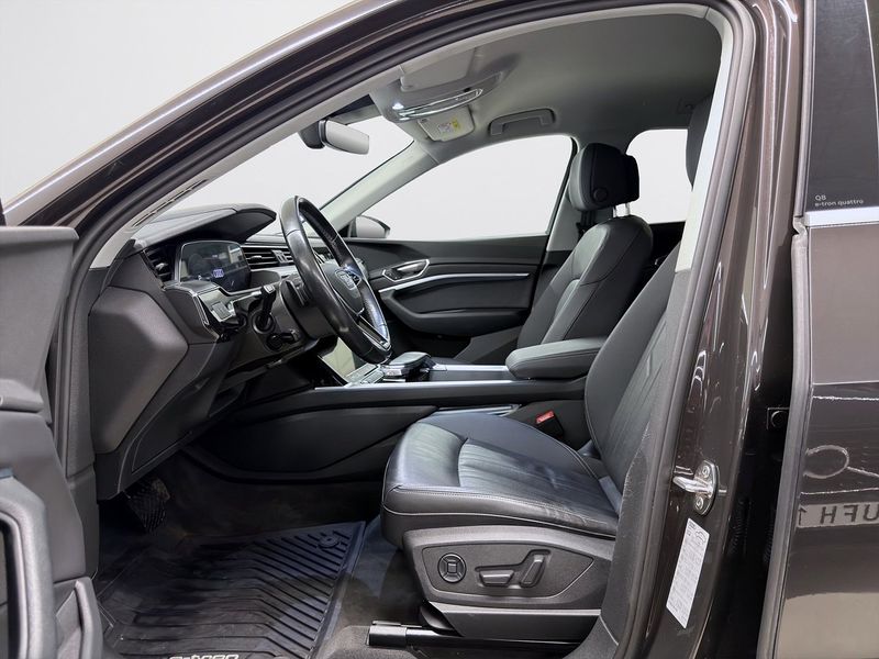 Audi Q8 e-tron bild 13