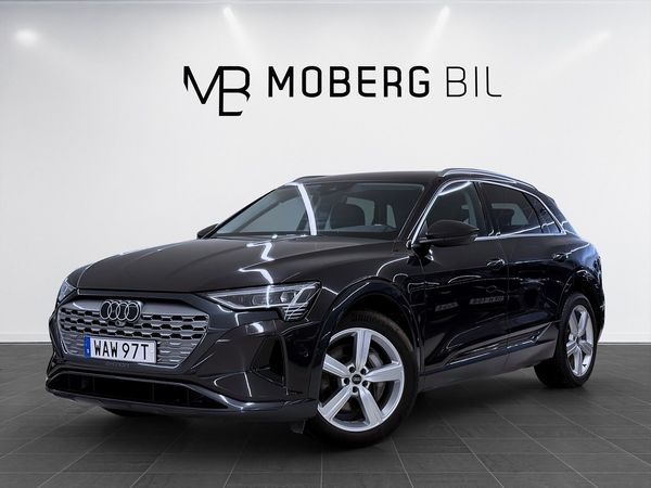 Audi Q8 55 e-tron quattro 408hk Drag B-Kamera Läder - 2024