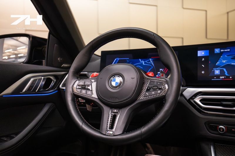 BMW M4 bild 13