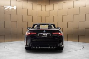 BMW M4 bild 4