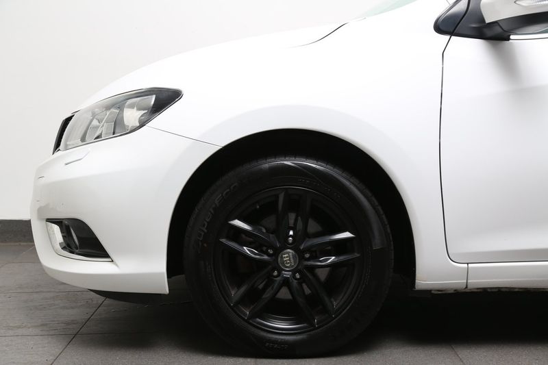 Nissan Pulsar bild 8