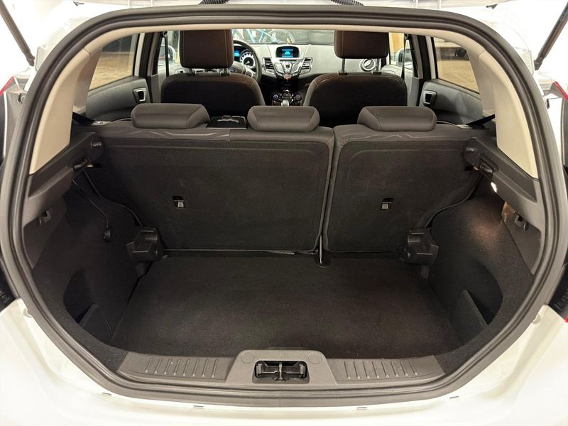 Ford Fiesta bild 25