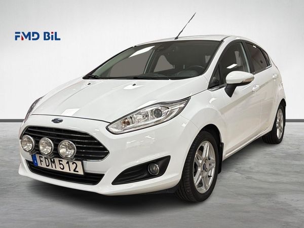 Ford Fiesta 1.0 TITANIUM 100HK P-SENSORER FARTHÅLLARE KAMREMBYTT - 2014
