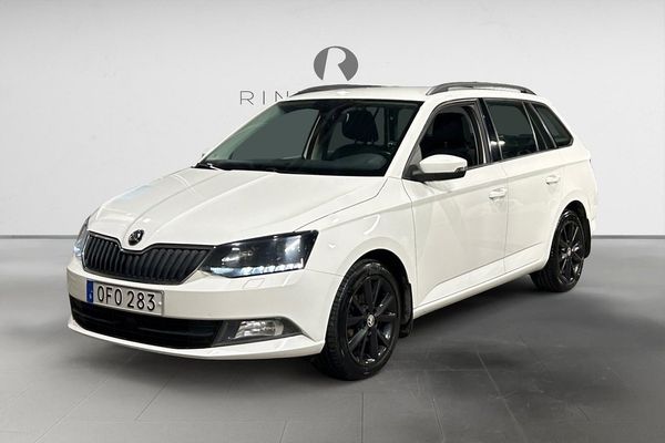 Skoda Fabia Kombi 1.2 TSI 90 HK STYLE DRAG CARPLAY 360KR/ÅR 16" - 2017