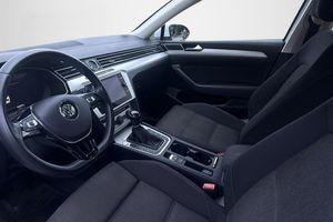 Volkswagen Passat bild 3