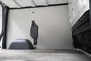 Nissan NV300 bild 8