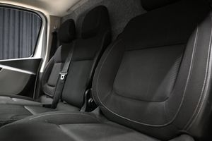 Nissan NV300 bild 18