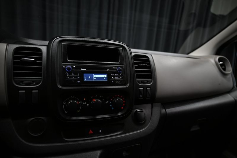 Renault Trafic bild 24