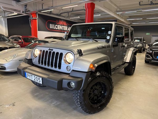Jeep Wrangler Unlimited 3.6 4WD Polar Drag Skinn FOX Softtop - 2014