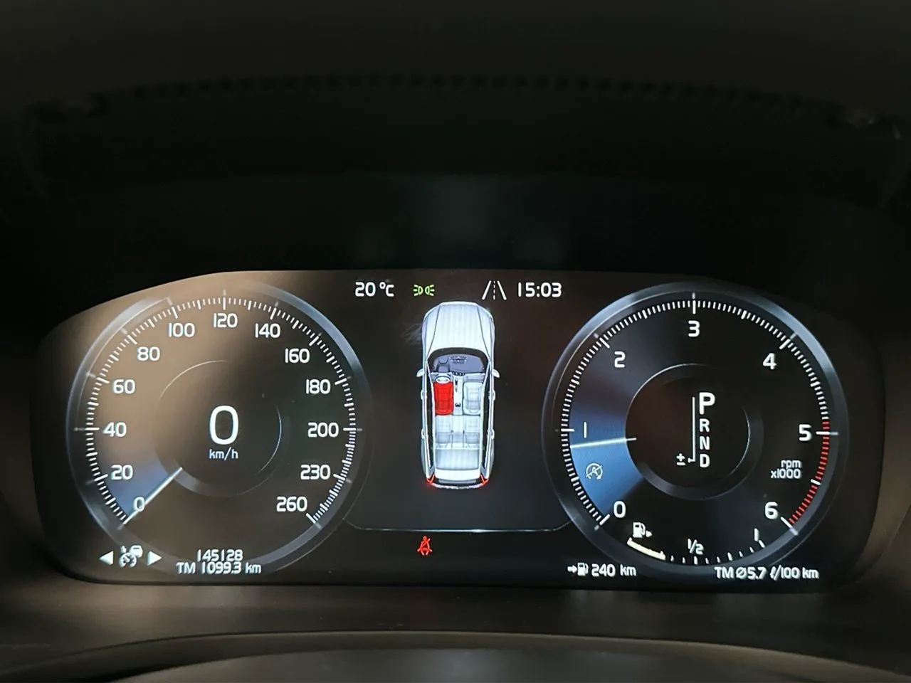 Vehicle image 14