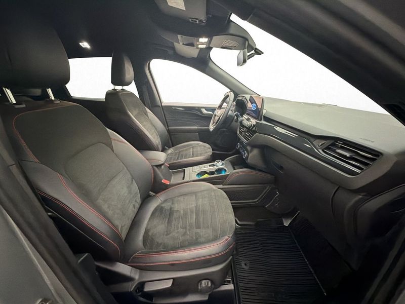 Ford Kuga bild 11