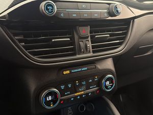 Ford Kuga bild 22