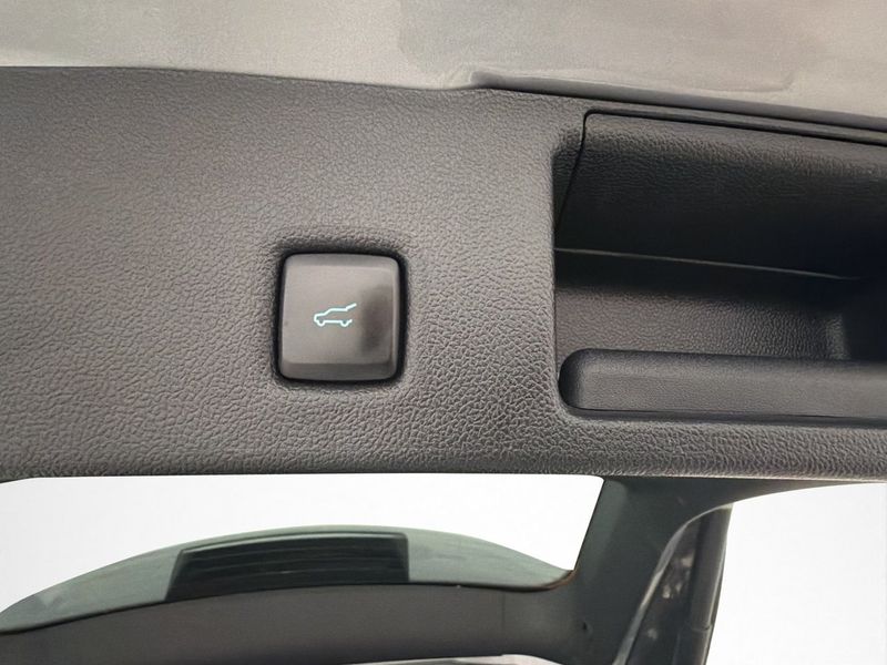 Ford Kuga bild 26