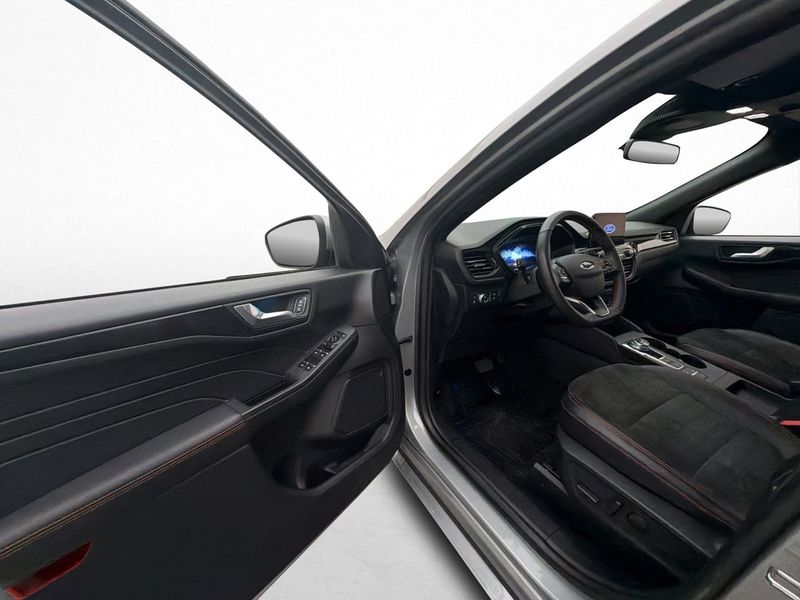 Ford Kuga bild 8