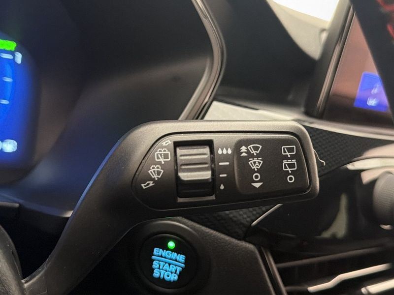 Ford Kuga bild 28