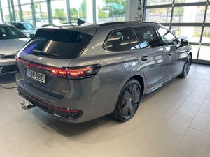 Volkswagen Passat bild 7