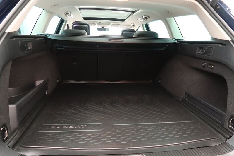 Volkswagen Passat bild 18