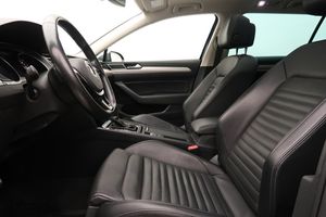 Volkswagen Passat bild 10