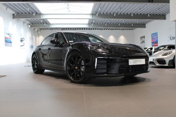 Porsche Panamera 4 E-Hybrid - 2025