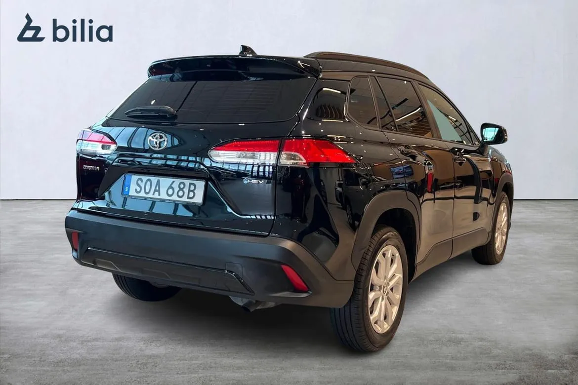 Vehicle image 18