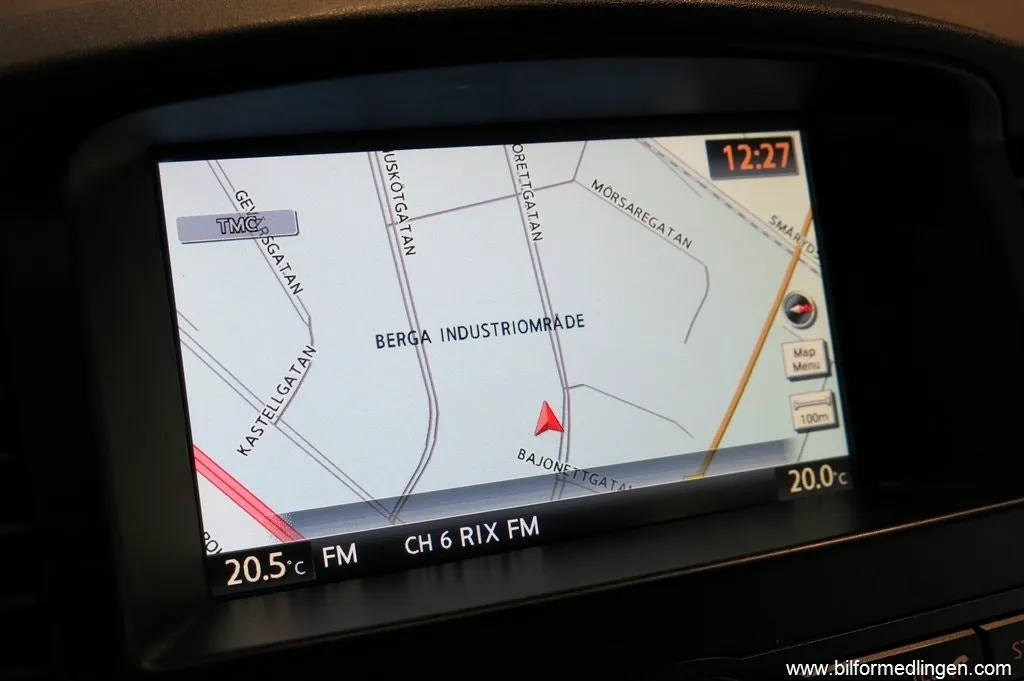 Vehicle image 18