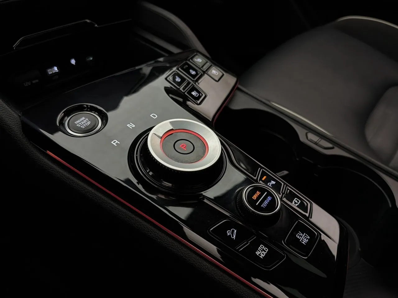Vehicle image 23