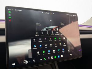 Tesla Model 3 bild 21