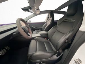 Tesla Model 3 bild 13