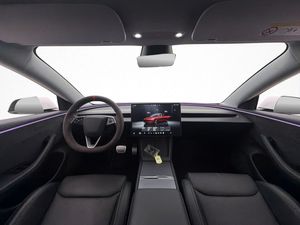 Tesla Model 3 bild 15