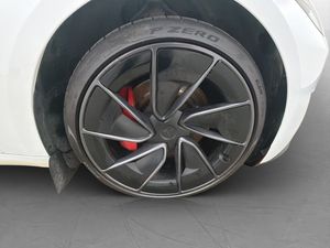 Tesla Model 3 bild 32