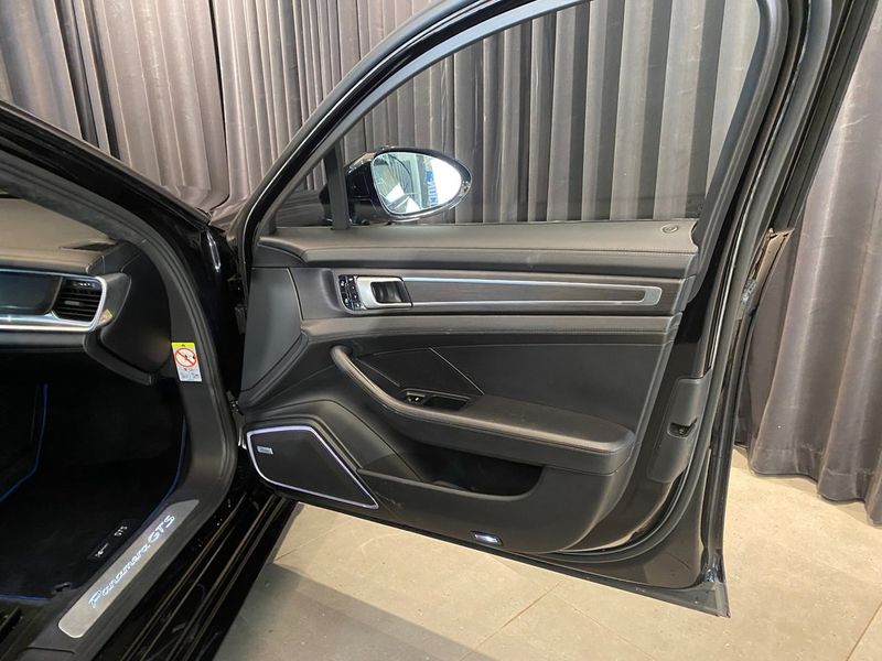 Porsche Panamera bild 32