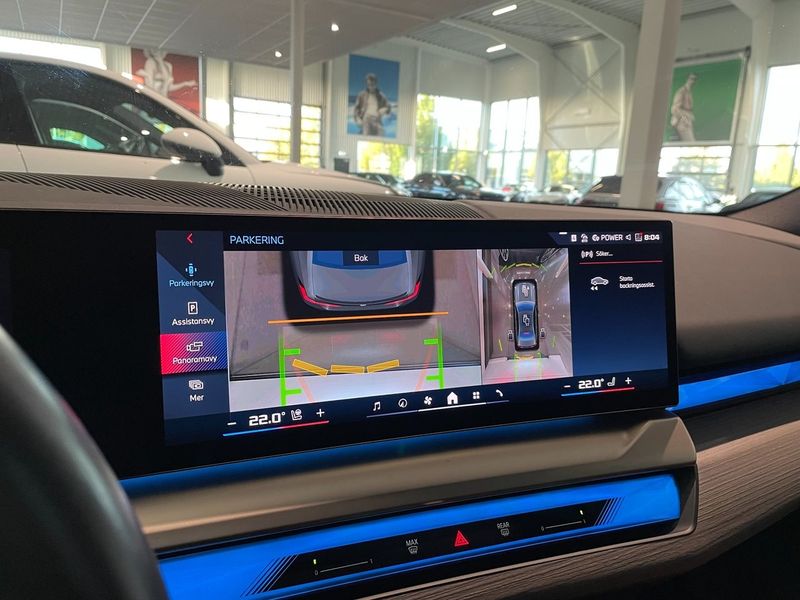 BMW i5 bild 13