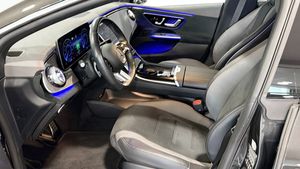 Mercedes EQE350 bild 9