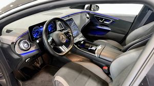 Mercedes EQE350 bild 8