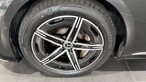 Mercedes EQE350 bild 7