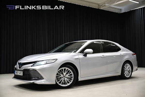 Toyota Camry Hybrid CVT Executive Skinn Kamera Navigation - 2020
