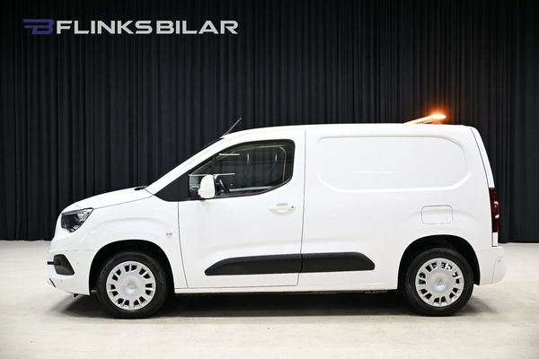Opel Combo 1.5 BlueHDi 102HK LaunchEdition|Inredd|GPS|Dragkrok - 2019
