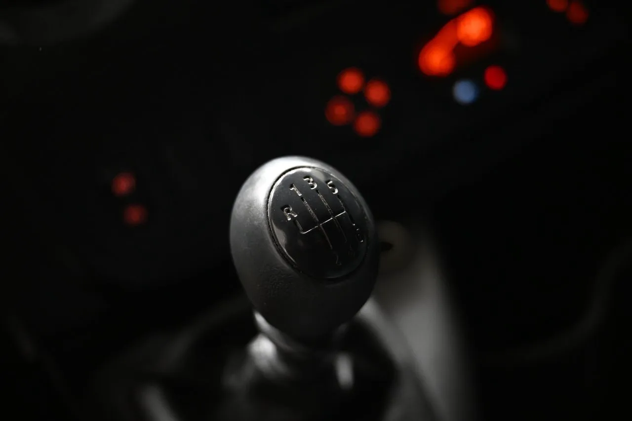Vehicle image 30