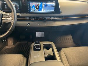 Nissan Ariya bild 11