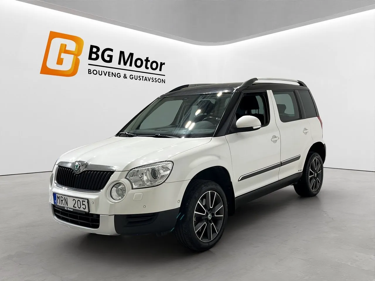 Vehicle image 7