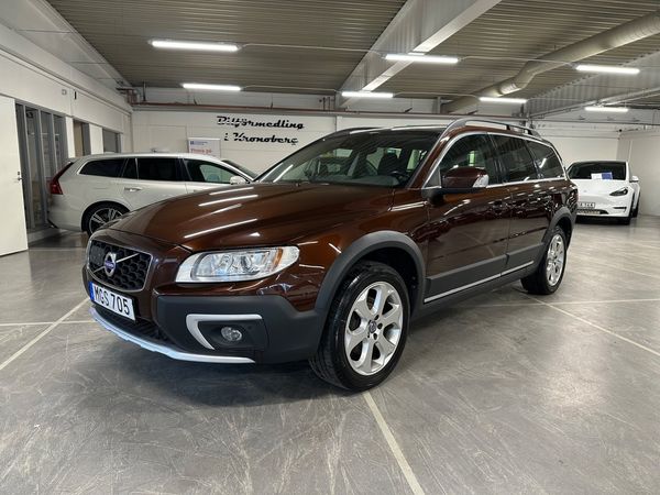 Volvo XC70 D4 Classic Summum Taklucka Drag Värmare Adaptiv - 2016