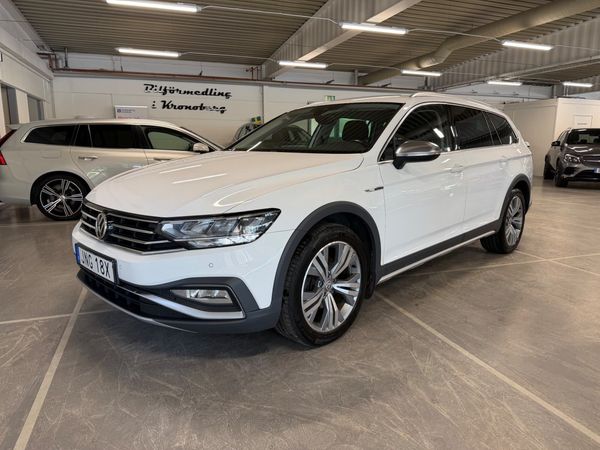 Volkswagen Passat Alltrack 2.0 TDI 4Motion Alltrack Värmare Drag Adaptiv Kamera - 2020