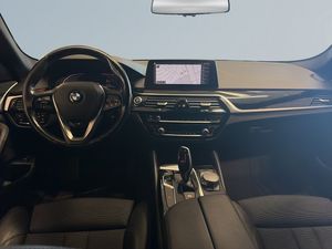 BMW 520 bild 8
