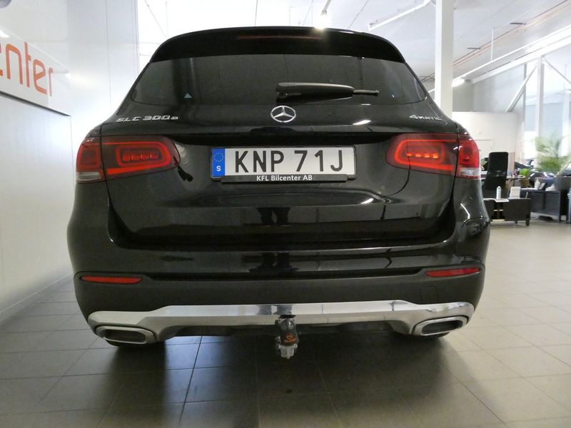Mercedes GLC300 bild 7