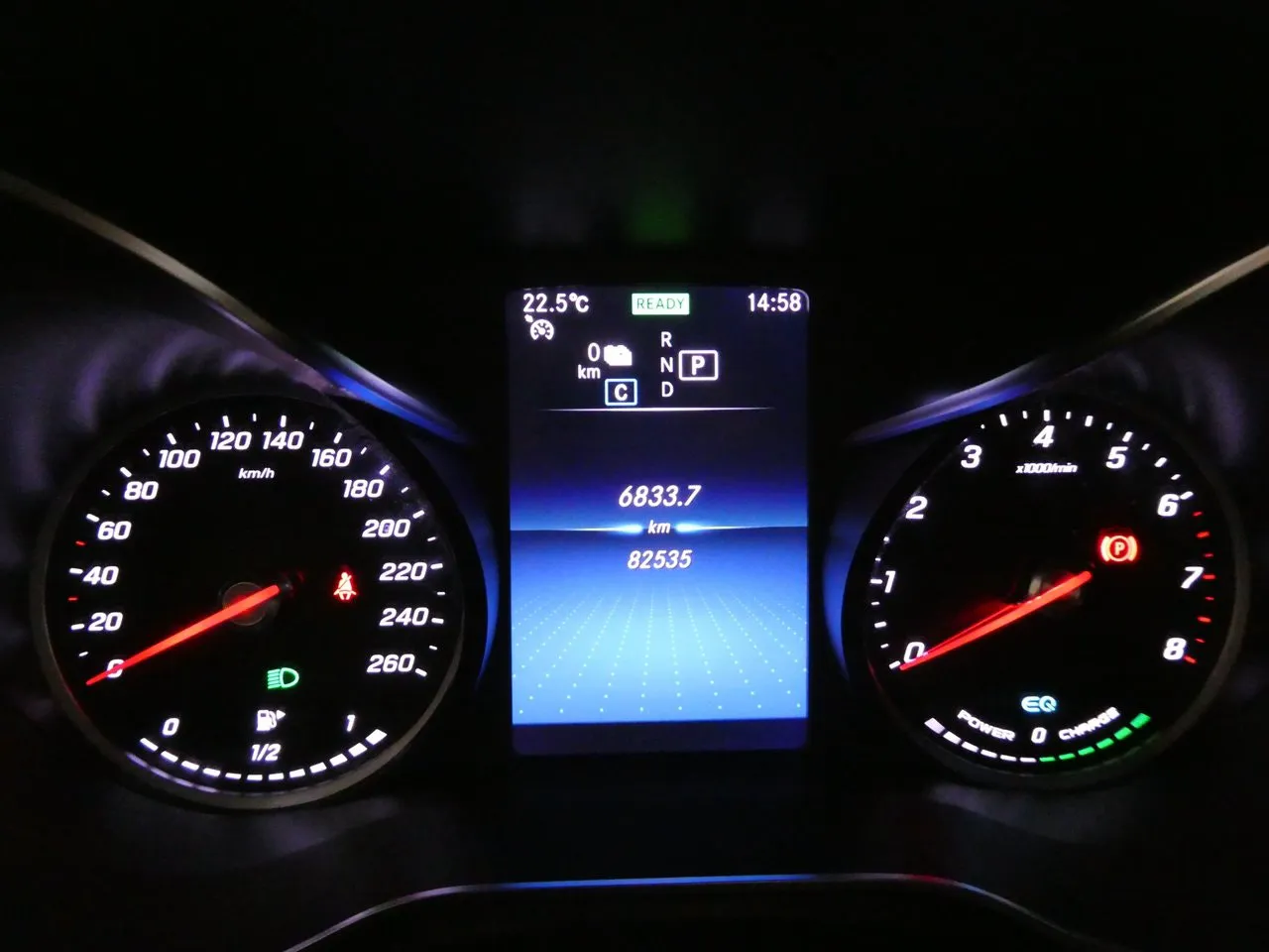 Vehicle image 19