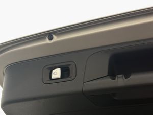 Mercedes GLC200 bild 33