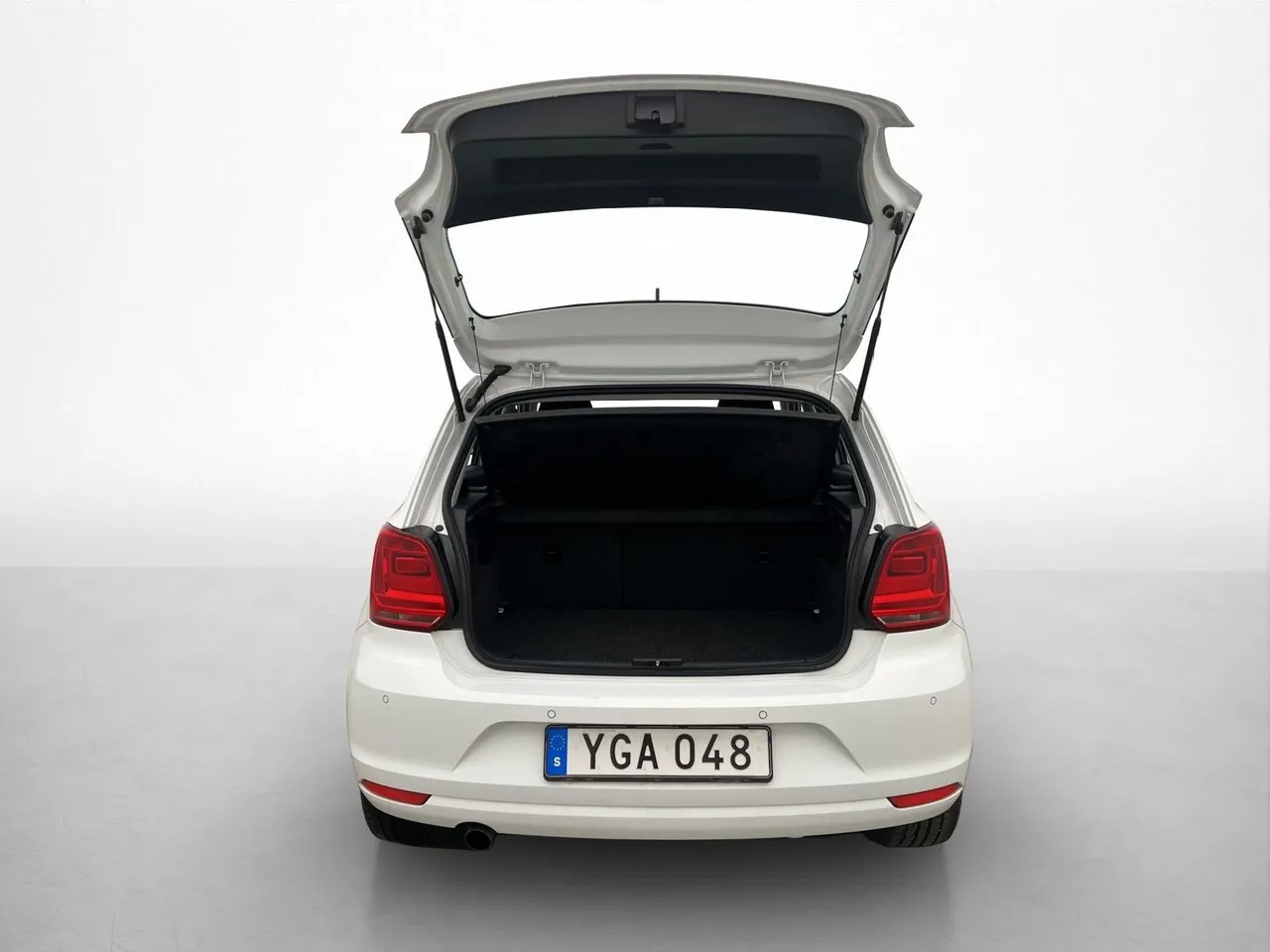Vehicle image 20