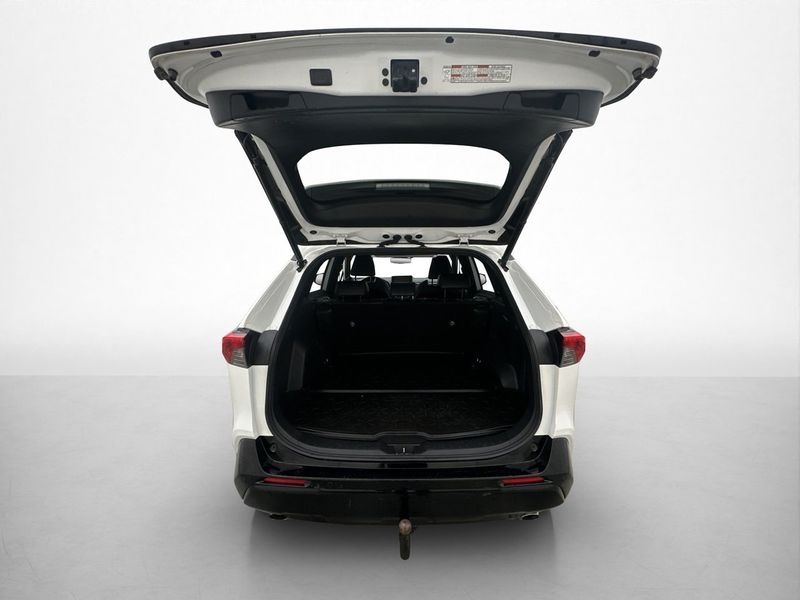 Toyota RAV4 bild 9